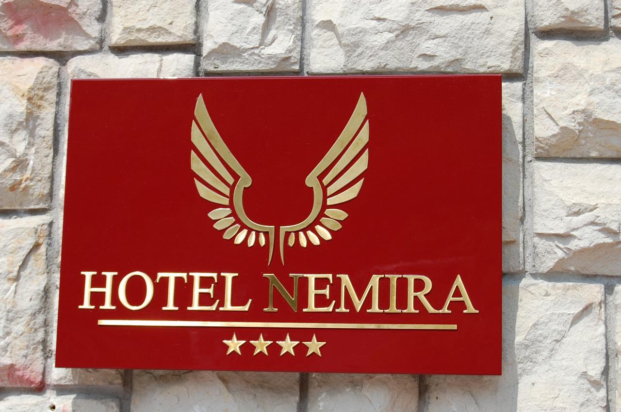 Hotel Nemira Сленік-Молдова Екстер'єр фото