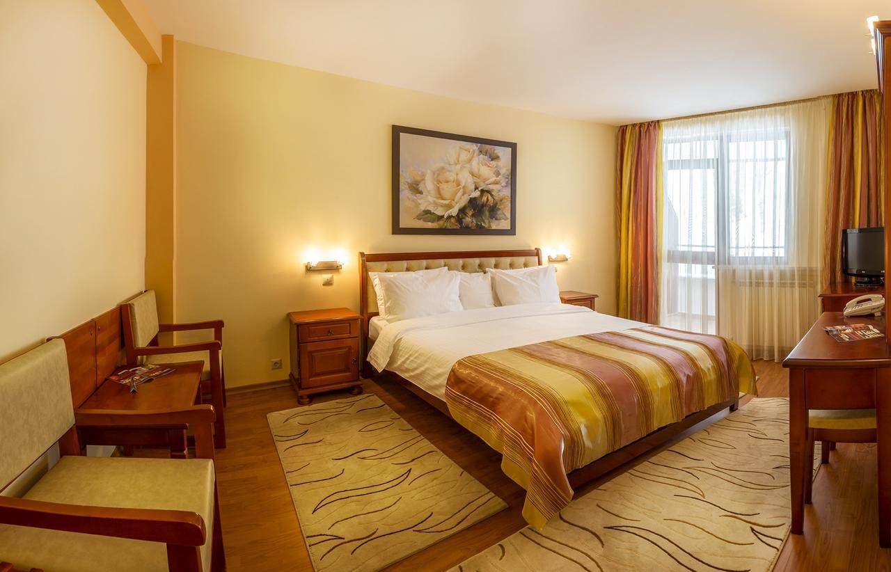 Hotel Nemira Сленік-Молдова Екстер'єр фото
